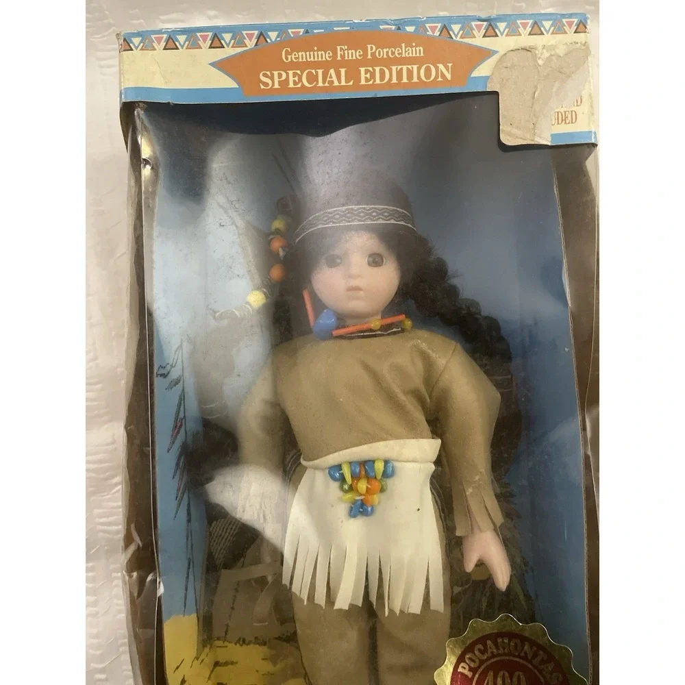 Dan Dee dandee pocahontas
